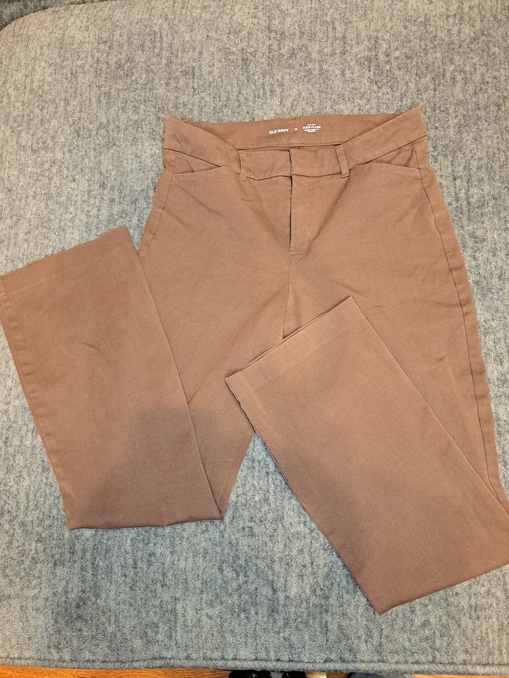 Old Navy Women's Size 12 High-Rise Pixie Flare